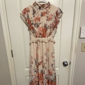 Vici MIDI Dress